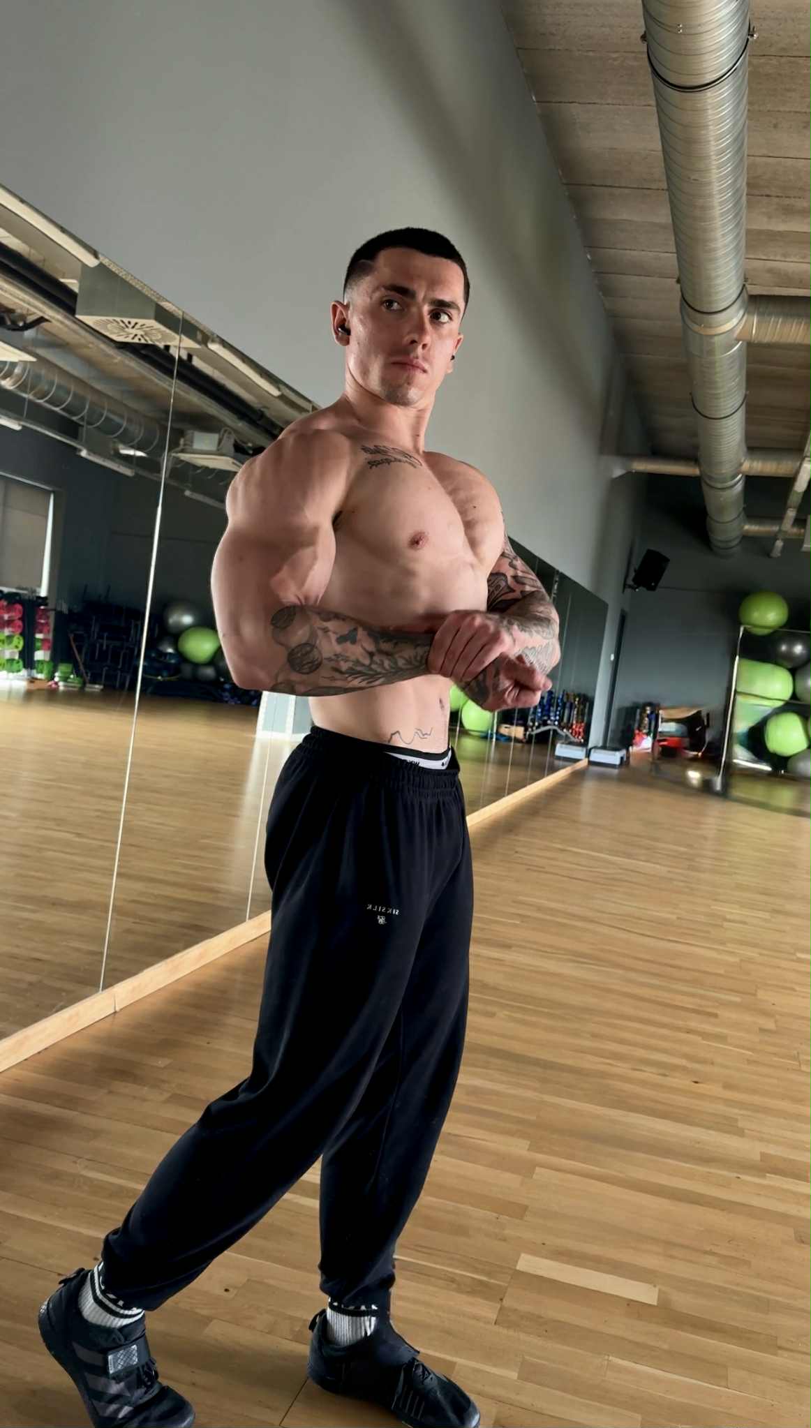 3e6f802c 6f2a 4262 ae42 bb32116c13f1