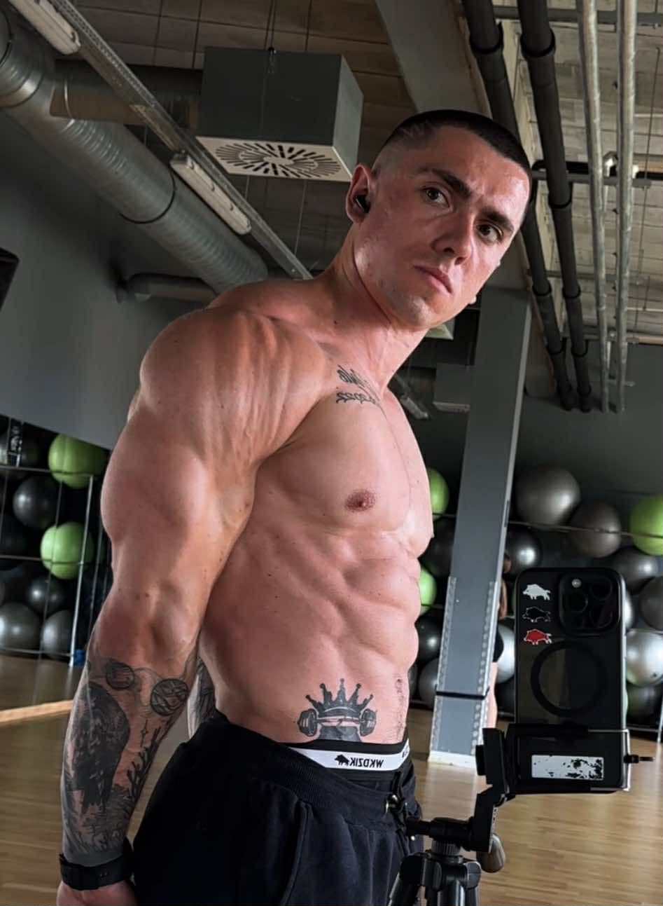 e7e6a57e 70a5 4c25 a4a8 f243c4e67f4b